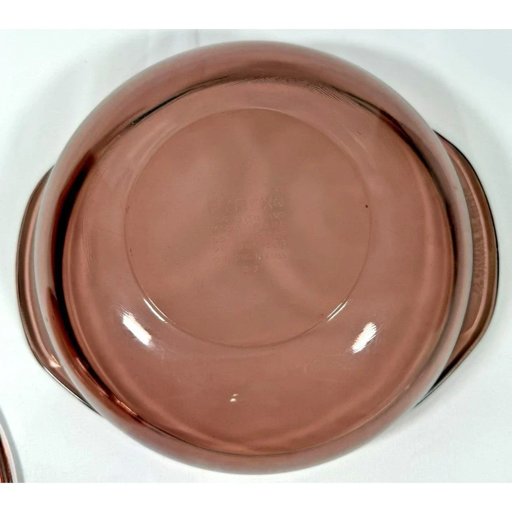 Pyrex Casserole Dish 2qt Cranberry Plum Glass Round Lid 024 Vintage USA